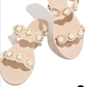 Miss Lola sandals